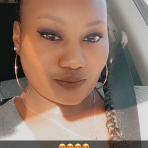 Meet your Posher, Sharika